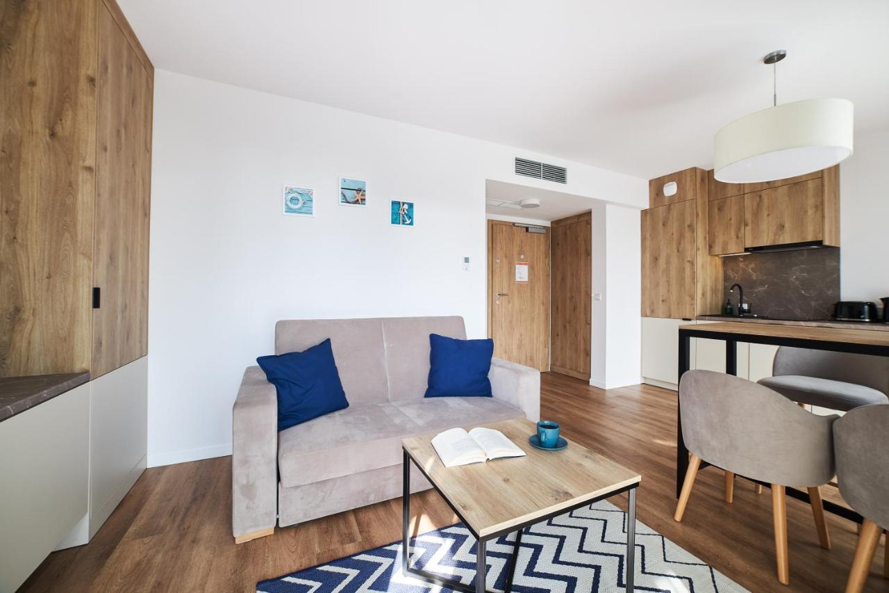 Jantaris Mielno Apartamenty Przy Plazy Экстерьер фото